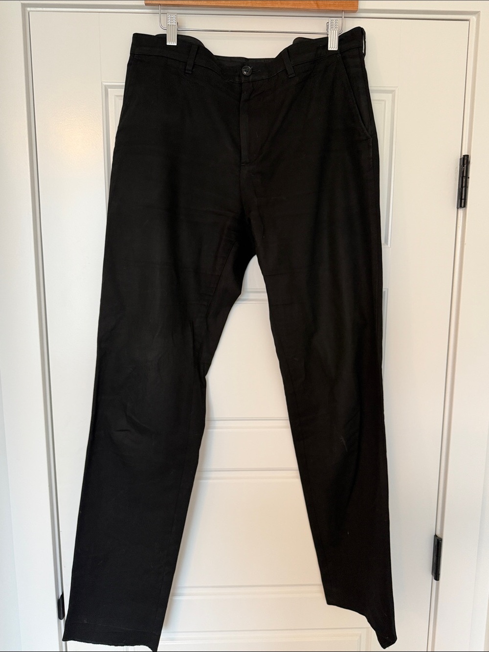 APC COTTON Men's Black Straight-Leg Pants